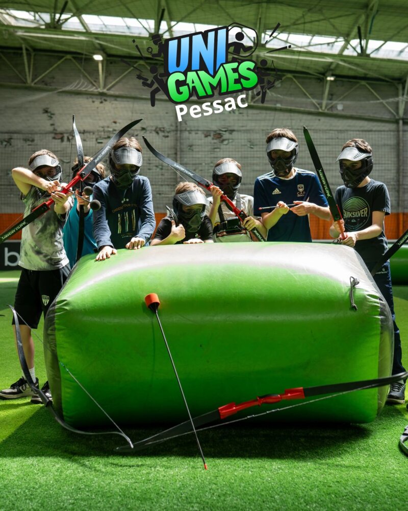 Archery game : arcs, flèches et 2 équipes